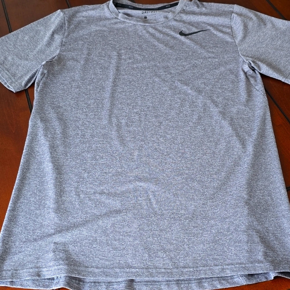 Gray Nike Men's Shirt